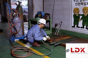 Lắp đặt dây hàn cắt gió đá PonaFlex